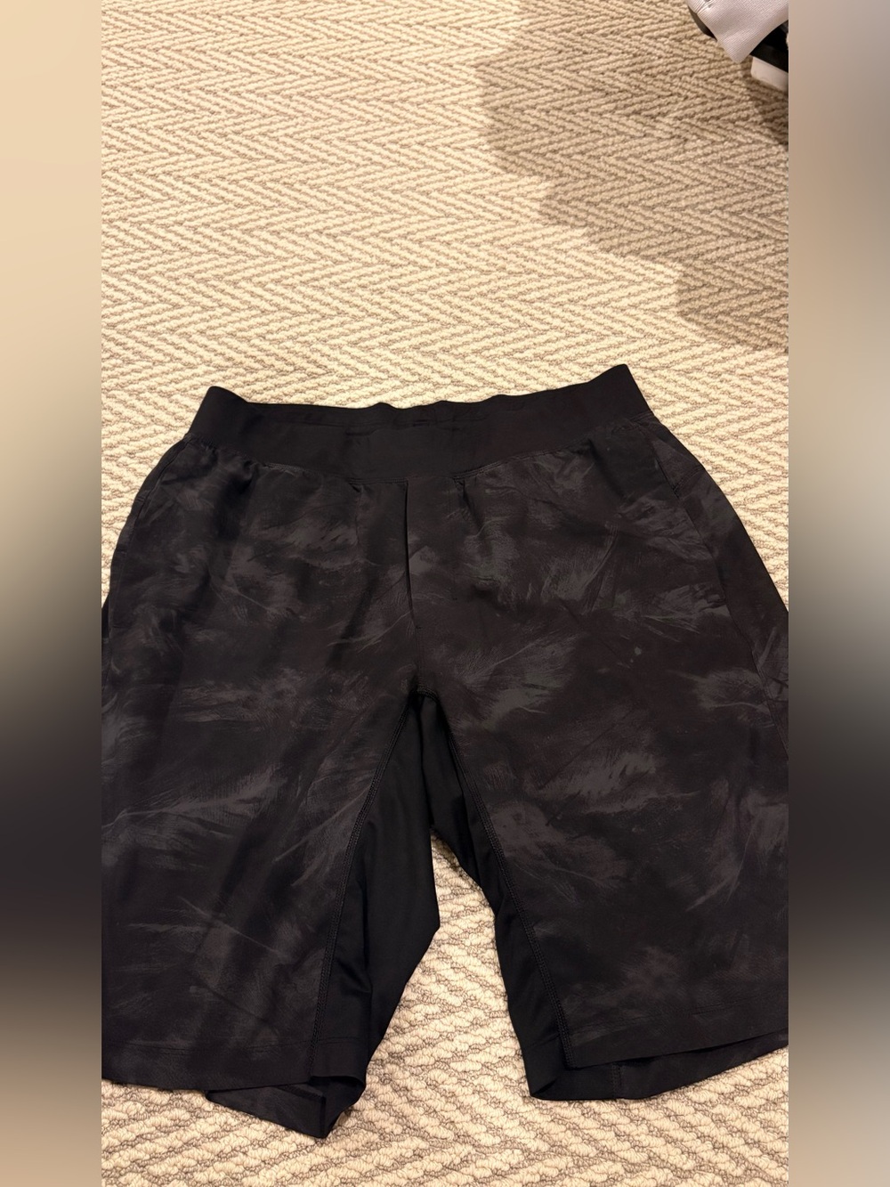 Mens Lululemon Marbled Athletic Shorts